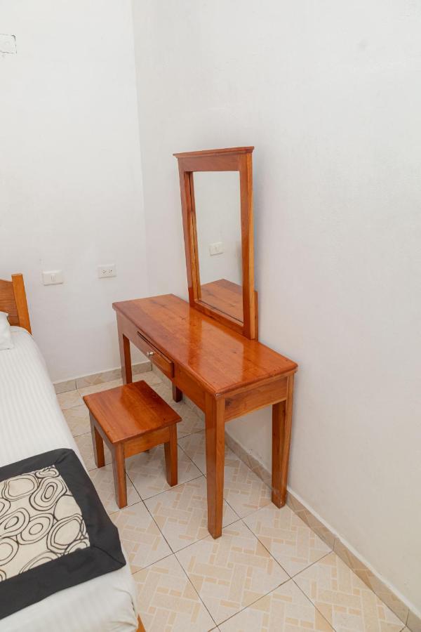 Hotel Las Palmas Cancun Centro Dış mekan fotoğraf