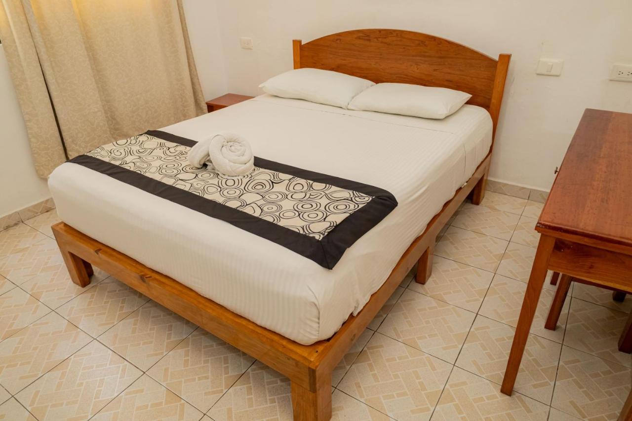 Hotel Las Palmas Cancun Centro Dış mekan fotoğraf